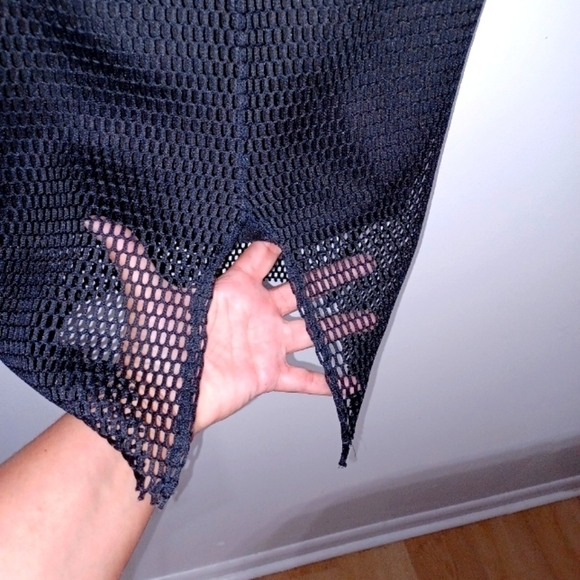 H&M Black Skirt W Sz 4 - Picture 4 of 5